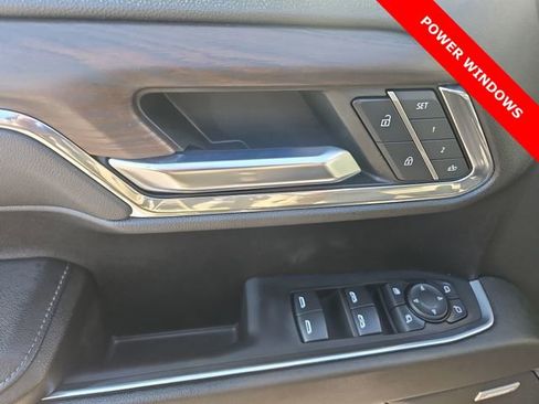 Used 2023 GMC Sierra 1500 SLT w/ SLT Convenience Package image 23