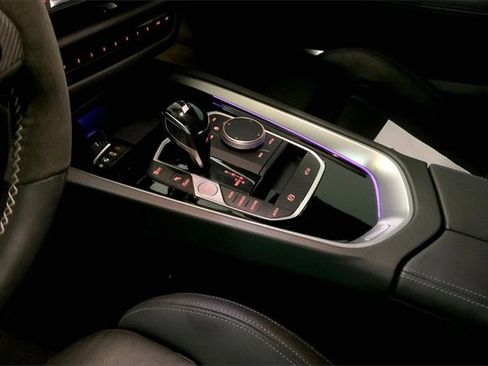 Used 2022 BMW Z4 sDrive30i w/ M Sport Package image 8