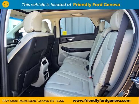 Used 2019 Ford Edge Titanium w/ Cold Weather Package AWD/4WD image 12