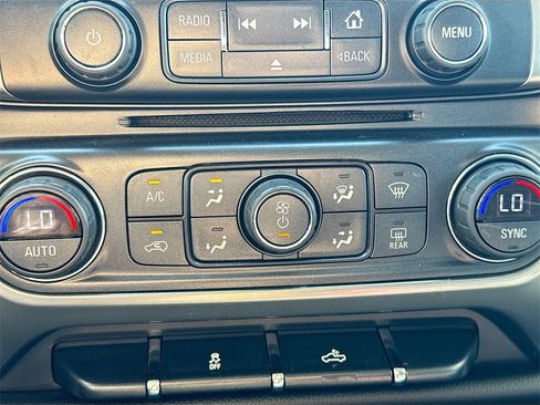 Used 2018 Chevrolet Silverado 1500 LT w/ All Star Edition image 16