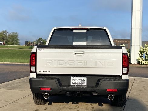 New 2026 Honda Ridgeline RTL image 9
