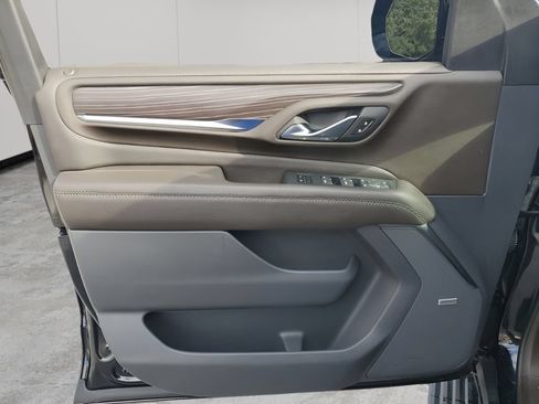 Certified 2023 GMC Yukon XL Denali AWD/4WD image 29