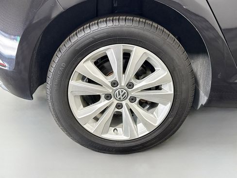 Used 2020 Volkswagen Golf 4-Door image 33