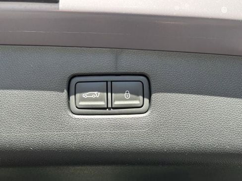 New 2026 Genesis GV70 2.5T Select AWD/4WD image 16