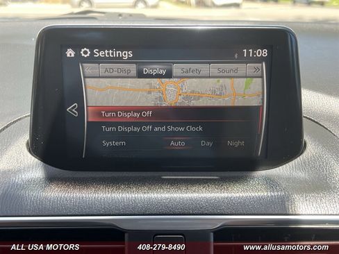 Used 2017 MAZDA MAZDA3 Grand Touring w/ Premium Equipment Package FWD image 37