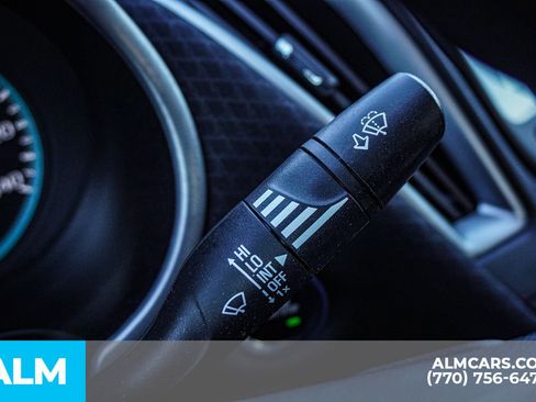 Used 2024 Chevrolet Malibu LT image 35