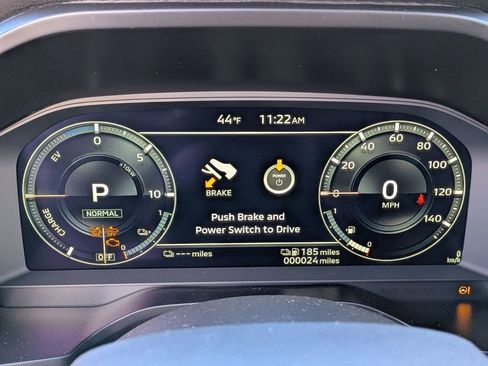 New 2025 Mitsubishi Outlander SEL Black Edition AWD/4WD image 16