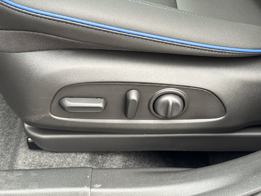 New 2026 Buick Envista Sport Touring w/ Convenience I Package FWD image 17