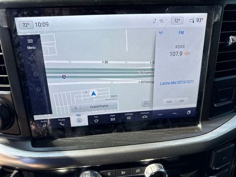 Used 2023 Ford F150 Lariat AWD/4WD image 26
