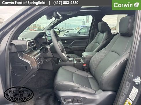 Used 2025 Toyota Tacoma Limited image 16