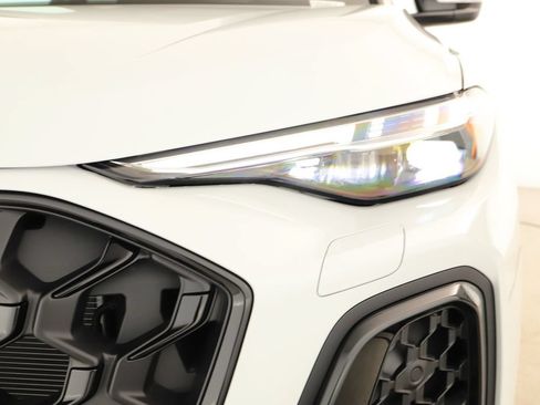 New 2026 Audi SQ5 Premium Plus AWD/4WD image 40