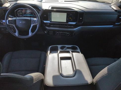 Used 2023 Chevrolet Silverado 1500 RST w/ Z71 Off-Road Package image 29