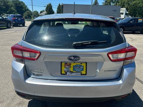 Used 2018 Subaru Impreza 2.0i w/ Popular Package #2 AWD/4WD image 3