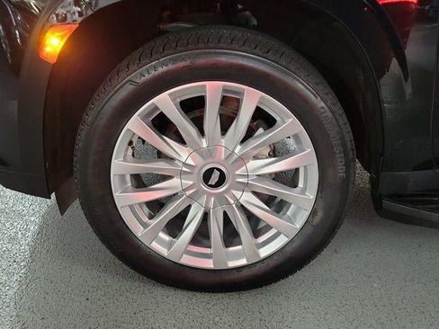 Used 2023 Cadillac Escalade Luxury RWD image 16