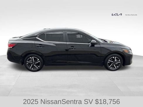 Used 2025 Nissan Sentra SV w/ All-Weather Package image 9