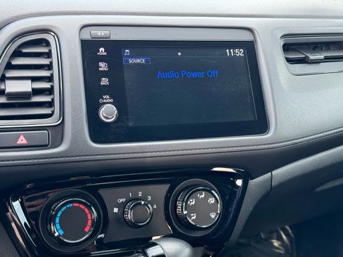 Used 2022 Honda HR-V Sport image 28