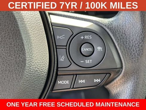 Used 2022 Toyota Corolla LE FWD image 23
