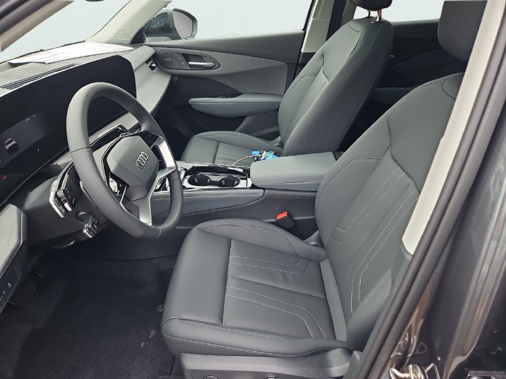 New 2026 Audi Q3 quattro 2.0T AWD/4WD image 22