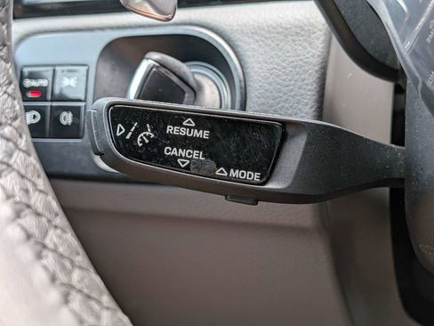Certified 2021 Porsche Cayenne Coupe AWD/4WD image 29