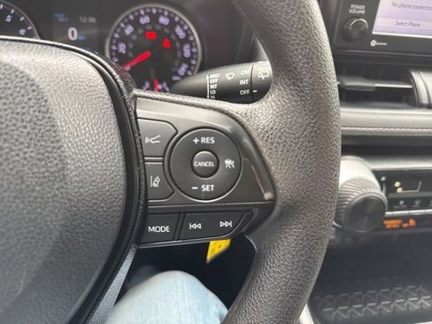 Used 2020 Toyota RAV4 LE w/ All Weather Liner Package image 21