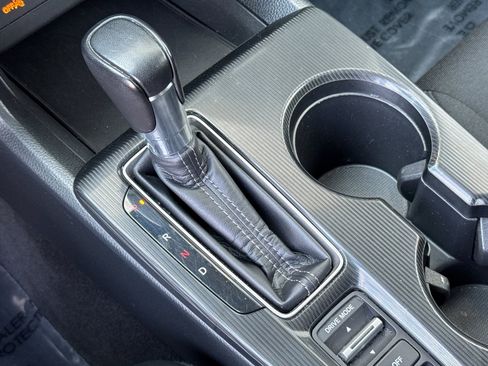 Certified 2024 Honda Civic Sport image 18