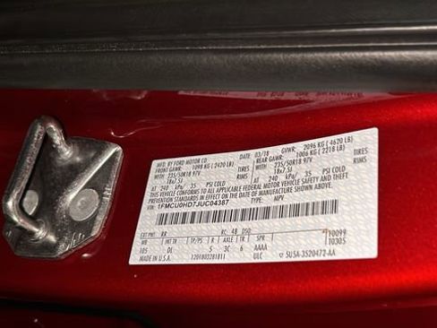 Used 2018 Ford Escape SEL image 33