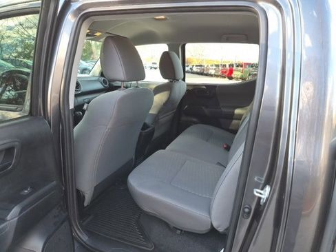 Used 2022 Toyota Tacoma SR image 16