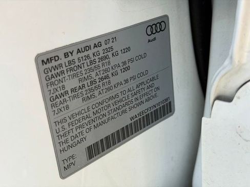 Used 2022 Audi Q3 2.0T Premium Plus w/ Premium Plus Package AWD/4WD image 24