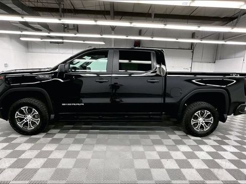 Used 2024 GMC Sierra 1500 Pro w/ Graphite Edition AWD/4WD image 14