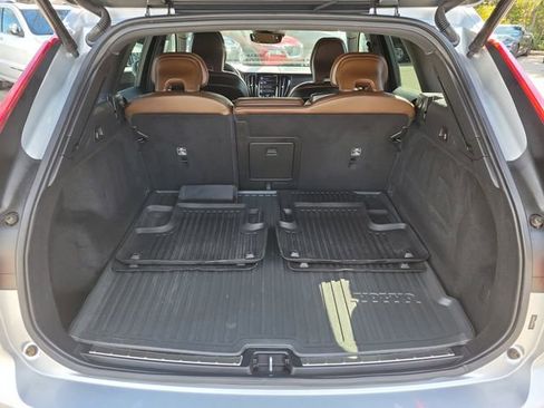 Used 2021 Volvo XC60 T5 Inscription image 10