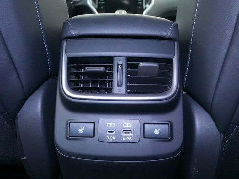 Used 2023 Subaru Outback Limited image 20