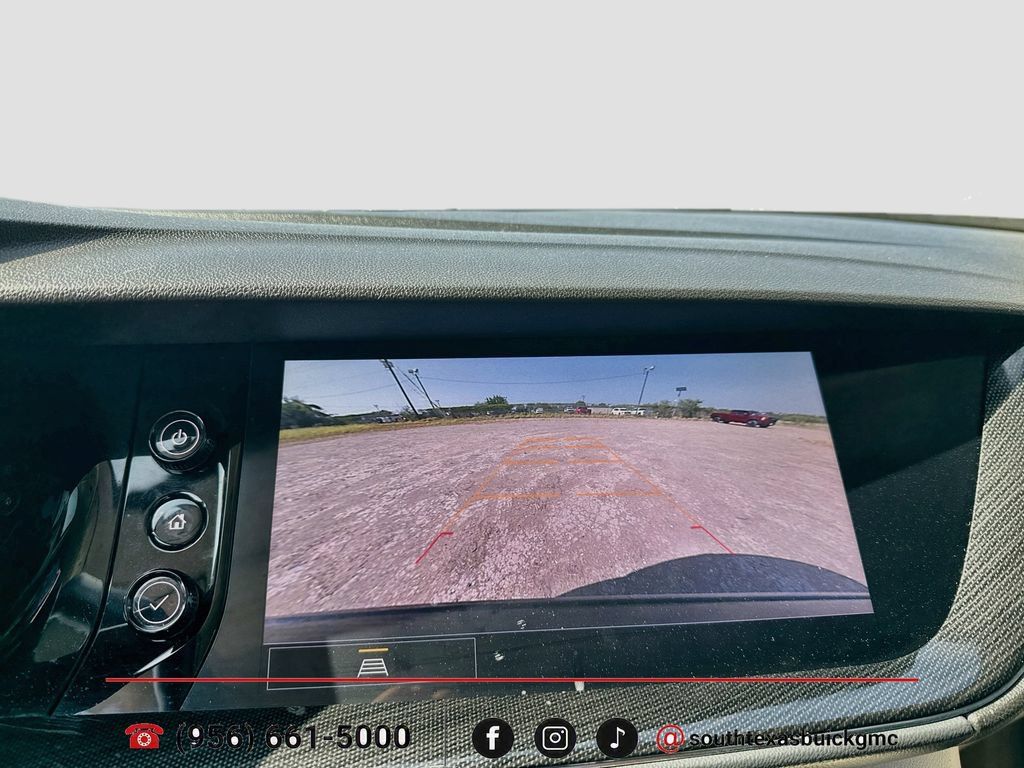 Used 2021 Buick Envision Preferred FWD image 17