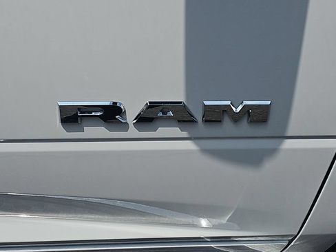 Used 2026 RAM 2500 Big Horn AWD/4WD image 33