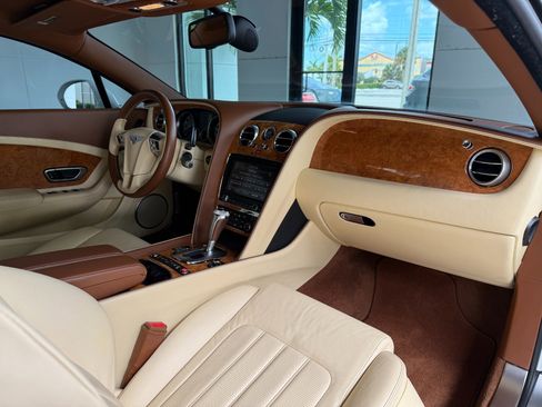 Used 2012 Bentley Continental GT AWD/4WD image 25