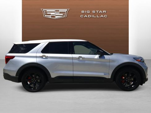 Used 2022 Ford Explorer ST w/ Equipment Group 401A RWD image 6