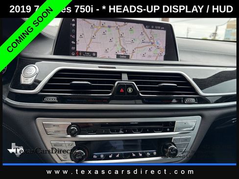 Used 2019 BMW 750i w/ Luxury Rear Seating Package image 8