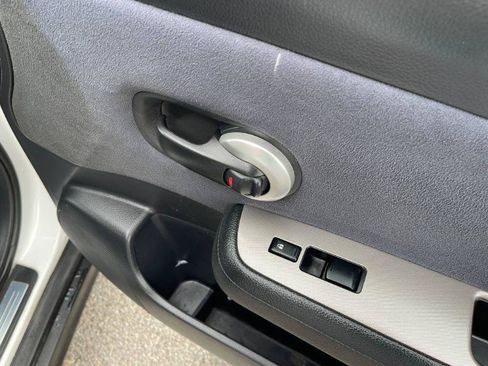 Used 2008 Nissan Versa 1.8 S w/ PWR Pkg image 17