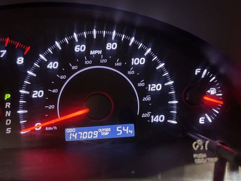 Used 2010 Toyota Camry FWD image 21