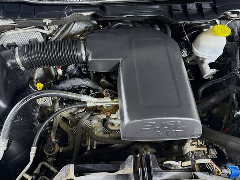 Used 2020 RAM 1500 Tradesman w/ Chrome Plus Package image 38