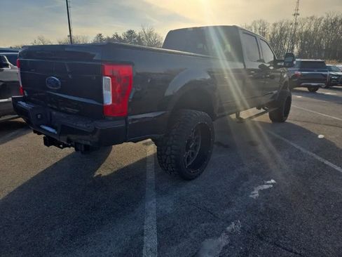 Used 2019 Ford F350 Lariat w/ Lariat Ultimate Package image 5