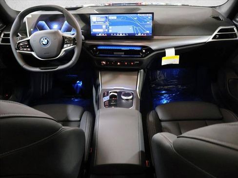 Used 2026 BMW i4 xDrive40i w/ Premium Package AWD/4WD image 16