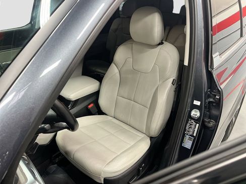 Used 2021 Kia Telluride EX w/ EX Premium Package FWD image 20