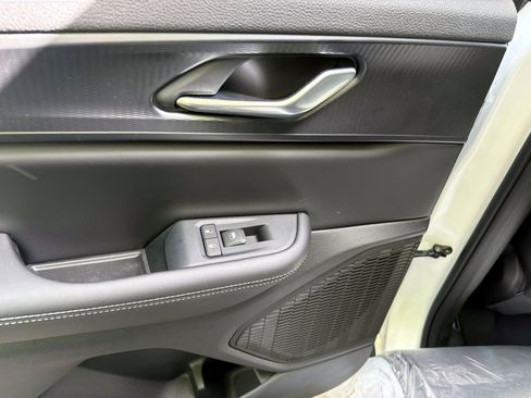 New 2026 Jeep Grand Cherokee Laredo X AWD/4WD image 7