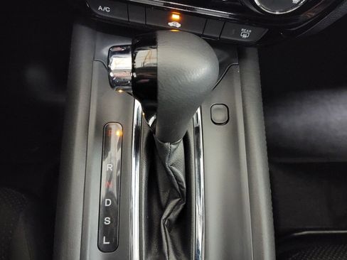 Used 2022 Honda HR-V LX image 18