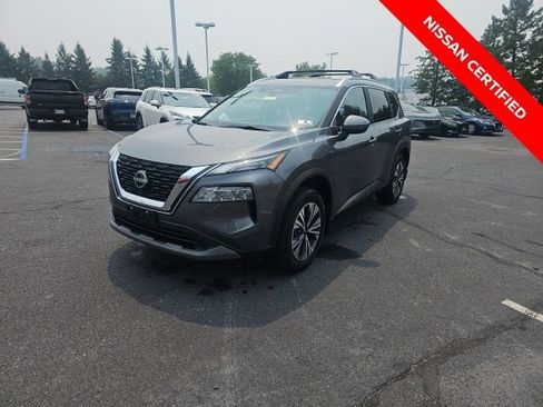 Certified 2023 Nissan Rogue SV w/ SV Premium B Package AWD/4WD image 4