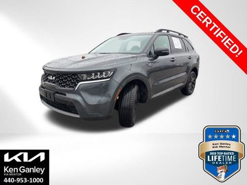 Certified 2022 Kia Sorento S image 1