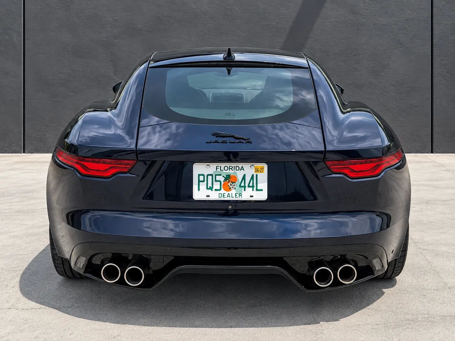 Used 2023 Jaguar F-TYPE R-Dynamic AWD/4WD image 4