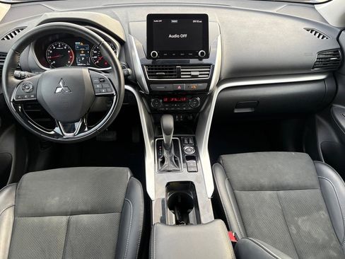 Used 2024 Mitsubishi Eclipse Cross SE image 12