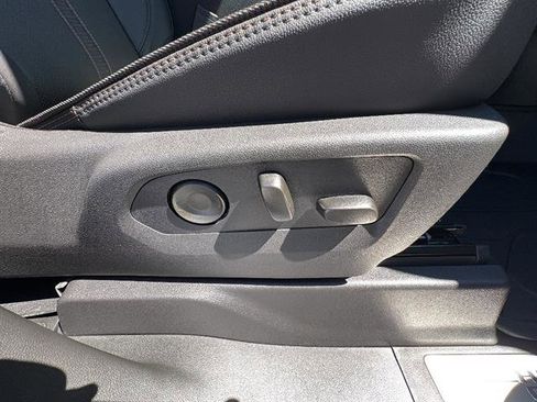 New 2026 Chevrolet Silverado 1500 High Country image 8