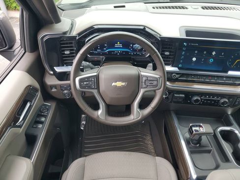 Used 2024 Chevrolet Silverado 1500 LT w/ Convenience Package II image 13